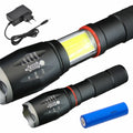Lanterna C/ 1 Led Xpe 10W 5 Níveis Luz Zoom 800Lm Well - Tauu.pt